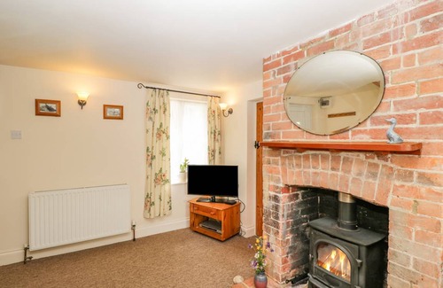 Sturminster Marshall Cottage | Cabin ∙ 2 bedrooms ∙ 4 guests