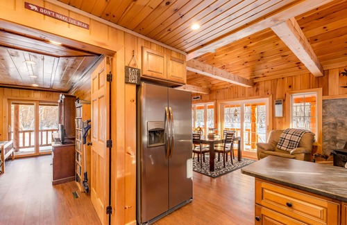 Pittsburg House | Cabin/House Pittsburg Direct ATV Trail access