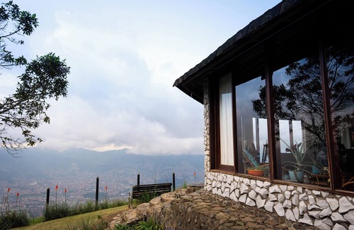 Medellin Cabin | Cabin in Santa Elena with view of Medellín