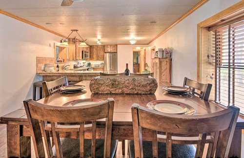 Angel Fire Cabin | Cabin in the Woods 6 Mi to Angel Fire Resort!