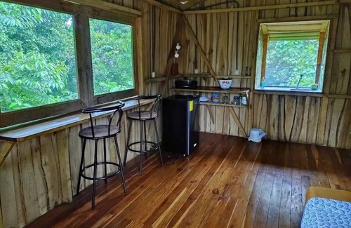 San Vito Cabin | Cabin in the woods