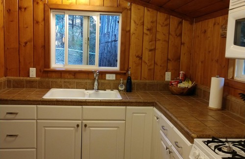 Coarsegold Cabin | Cabin in the Woods Near Yosemite
