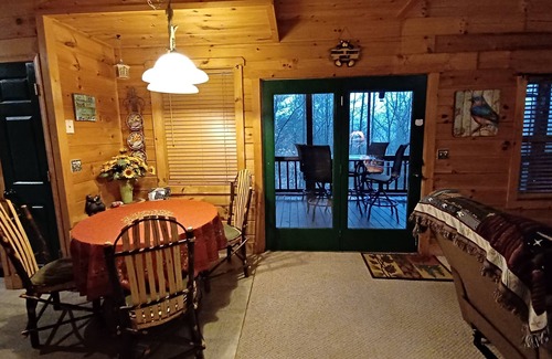 Cherry Log Cabin | Cabin located in 8 miles between Blue Ridge and Ellijay GA by the Ellijay river