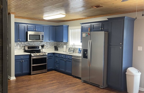 Oxford House | Cabin near boat ramp at Sardis Lake
