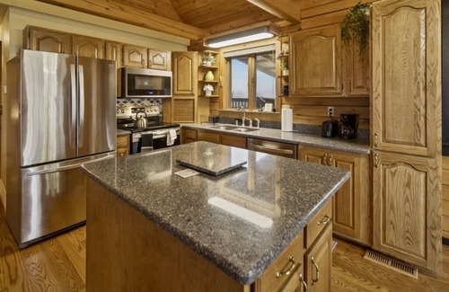 Ithaca Cabin | Cabin near Finger Lakes & Ithaca with Firepit and Patio