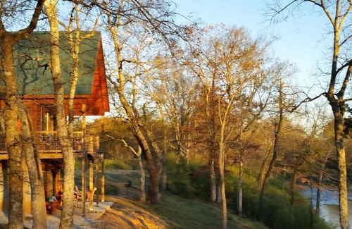 Glenwood Cabin | Cabin on Water!GORGEOUS! Best property on the Caddo River In Glenwood Arkansas!