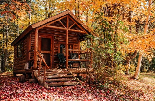 Greenville Ski Chalet | Cabin, Queen Bed with Shared Bathroom