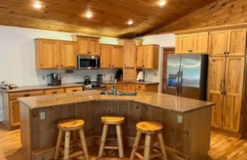 Walker Cabin | Cabin Rental on Ojibway Lake near Park Rapids - accommodates 7