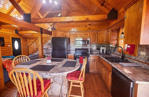 Campbellsville Cabin | Cabin Retreat