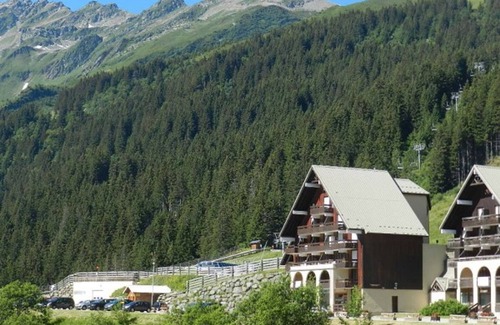 Le Pleynet Apartment | Cabin studio at the foot of the slopes
