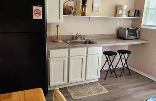 Rockport Apartment | Cabin V V 1 Bedroom 1 Queen