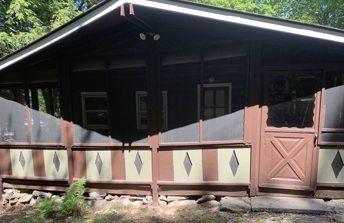 Smallwood House | Cabin with comfort