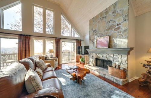 Sapphire House | Cabin with Mountain Views Near Cashiers and Highlands