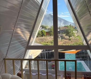 Arayat Villa | Cabin with pool