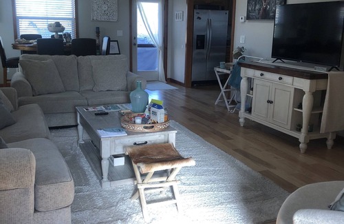 Running Springs Cabin | Cabin with Spa and Arcades 7 mins to Ski Resort