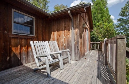 Townsend Cabin | Cabin with wonderful mountain views, 2 BR/2 BA, sleeps 6