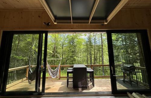 Eastman House | Cabin Zoobox 78