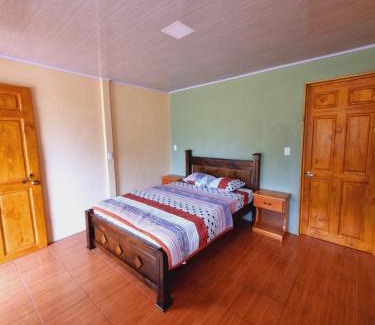 Drake Bay Bed & Breakfast | Cabina Corcovado Gittana Tours