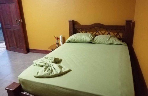 Puerto Jimenez Hotel | Cabinas Carolina