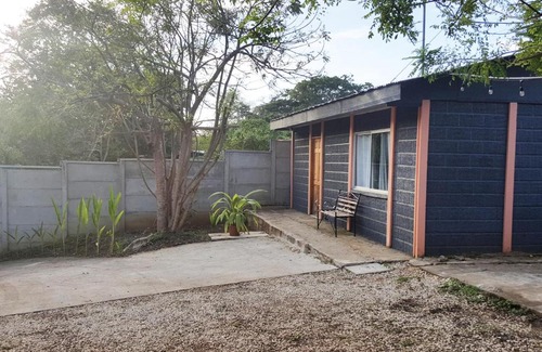 Tamarindo House | Cabinas Enjoy Tamarindo