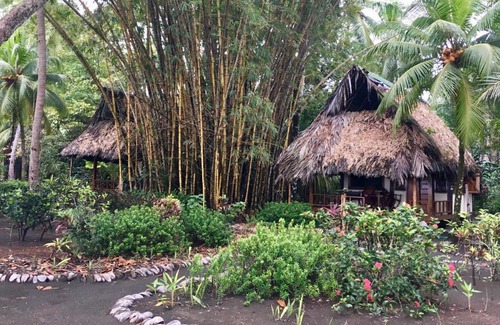 Playa Zancudo House | Cabinas Los Cocos, cabinas con cocinas