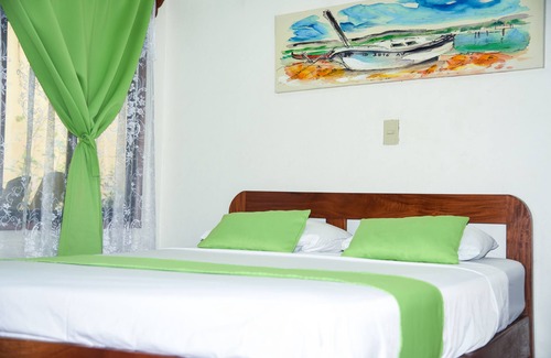 Tamarindo House | Cabinas Marielos