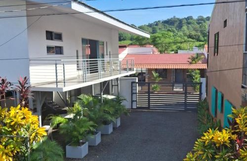 Tarcoles Bed & Breakfast | Cabinas Maritza