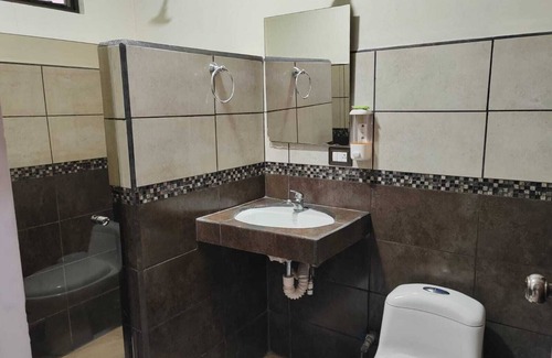 Aguas Zarcas Hotel | Cabinas Piedra Luna