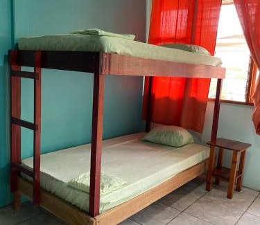 Puerto Viejo de Talamanca Hotel | Cabinas Popular