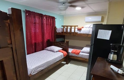 Puntarenas Bed & Breakfast | Cabinas San Miguel Arcangel