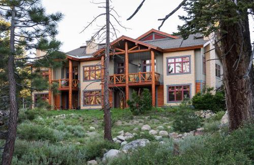 Crooked Pines House | Cabins 21