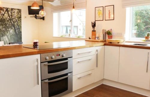 Cemaes Bay House | Cable House