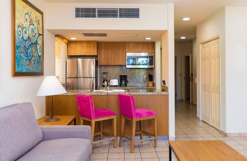 Ampliacion Juarez Condo | Cabo 2BR Medano Beach Family friendly. Swimming, warm breezes and more!