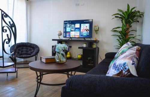 Juarez Apartment | Cabo Lofts