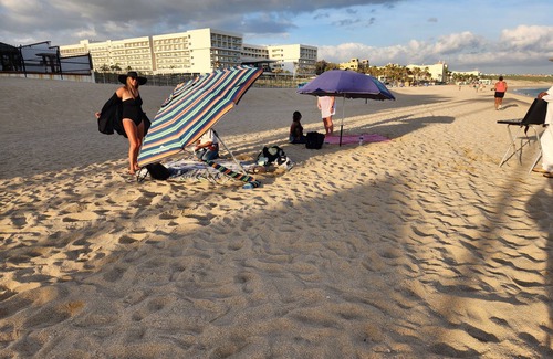Centro Resort | CABO NEW YEARS ALL INCLUSIVE ON THE BEACH! 2023 DEC 30 - JAN 6