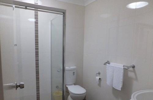 Bellmere House | Caboolture Holiday Home: Gateway to Australia's Sunshine Coast Queensland