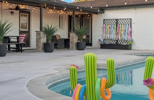 New Papago Parkway House | Cactus Bloom Villa - Spacious 5BR near Old Town Scottsdale with Private Pool