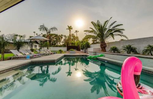 Rancho Saguaro House | Cactus Jack! Heated Pool, Putting Green