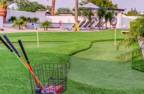 Rancho Saguaro House | Cactus Jack! Heated Pool, Putting Green