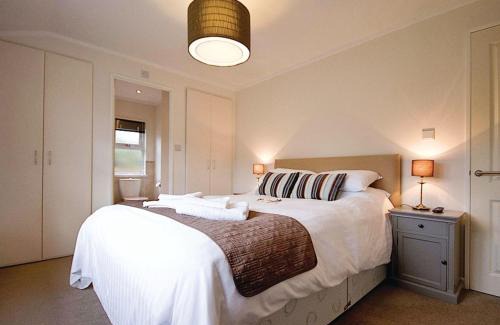 Carnmenellis Resort | Caddys Corner Lodges