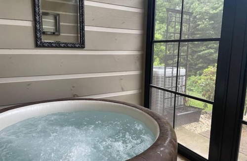 Townsend House | Cades Cove Paradise SoftTub Spa Fireplace