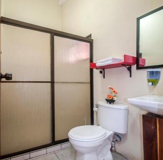 Jaco Hotel | Cadillac Rock Beach Hotel