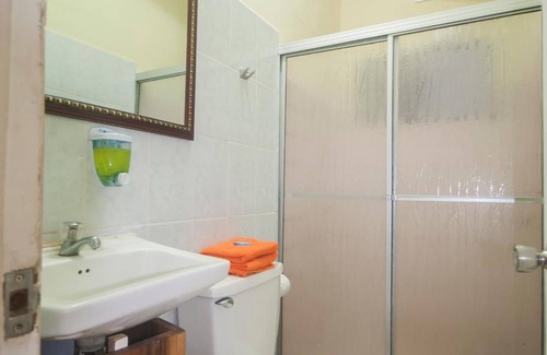 Jaco Hotel | Cadillac Rock Hotel - Adults Only