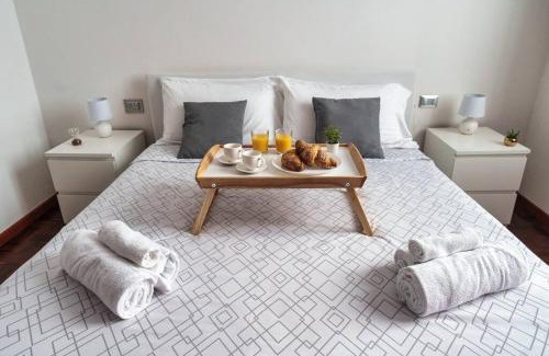 Magenta Apartment | Cadorna's Nest - Cozy and Central