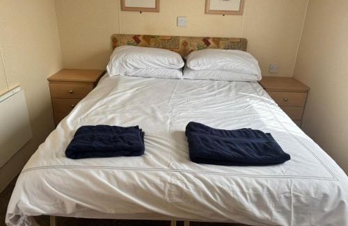 Dyffryn Ardudwy Ski Chalet | Cadwgan Caravan No2