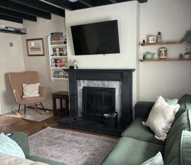 Nefyn House | Cae Berllan in Nefyn