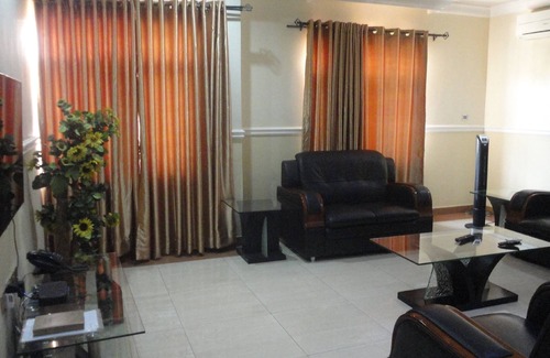 Abeokuta Hotel | Caesar's Court Hotel and Suites