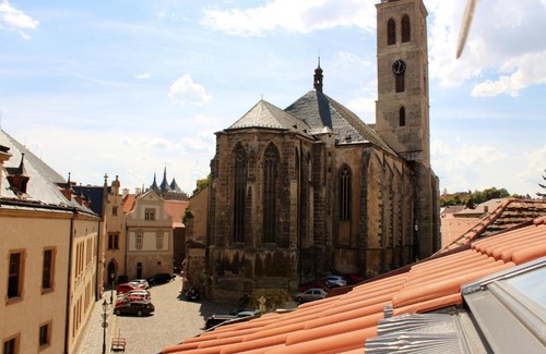 Kutna Hora House | Café Havlíček Penzion