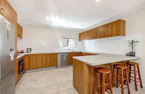 Parramatta Park House | Cairns central walking Distance "Town House"