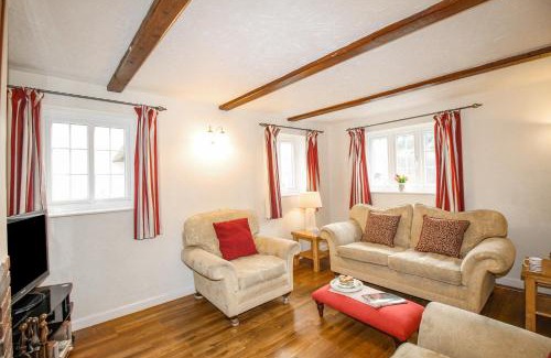 West Lulworth House | Cajun Cottage